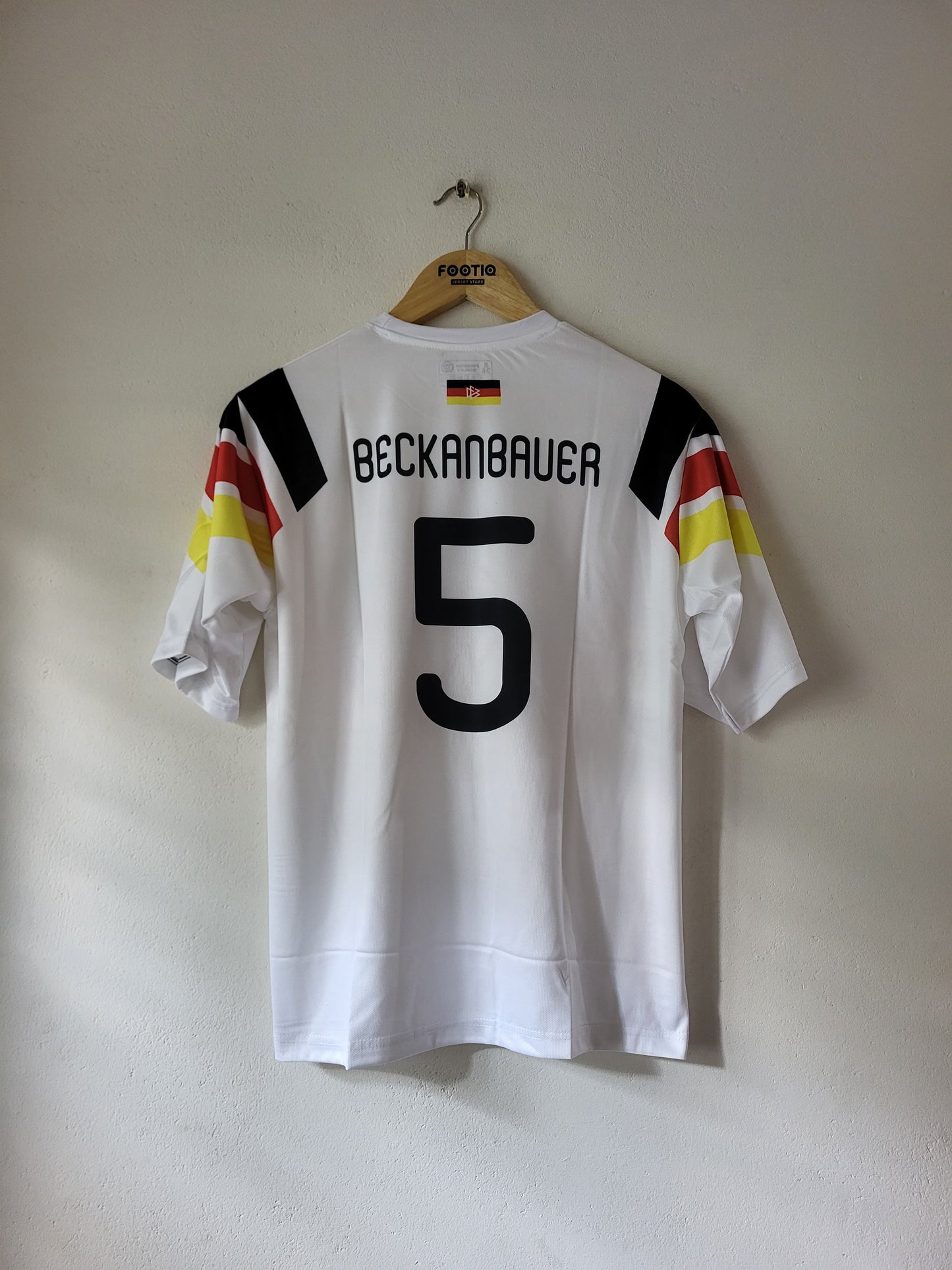 BECKENBAEUR GERMANY HOME KIT 1996 FIVE SLEEVE SUBLIMATION