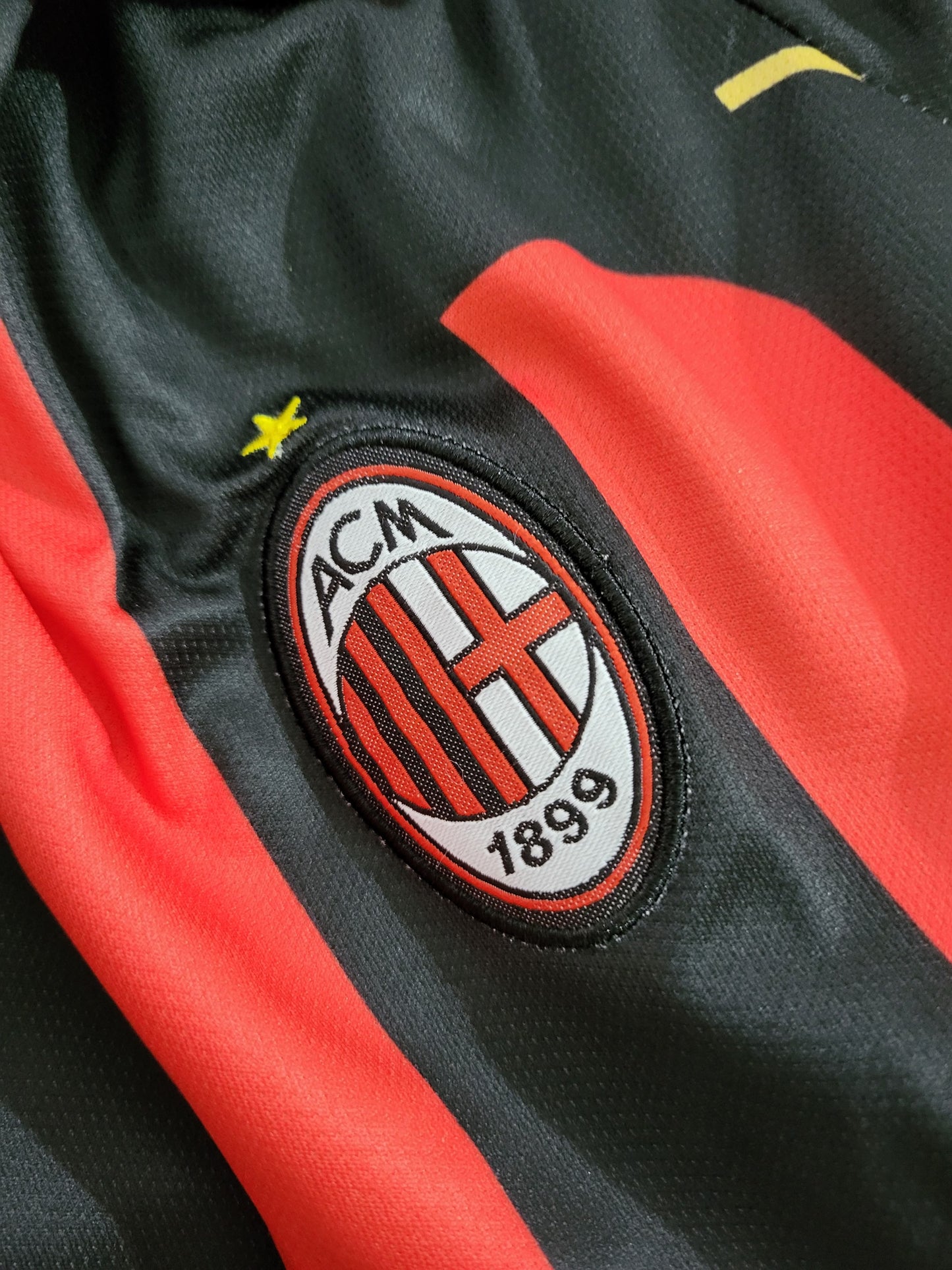 MALDINI AC MILAN HOME 2006-07 COLLAR PREMIUM EMBROIDERY