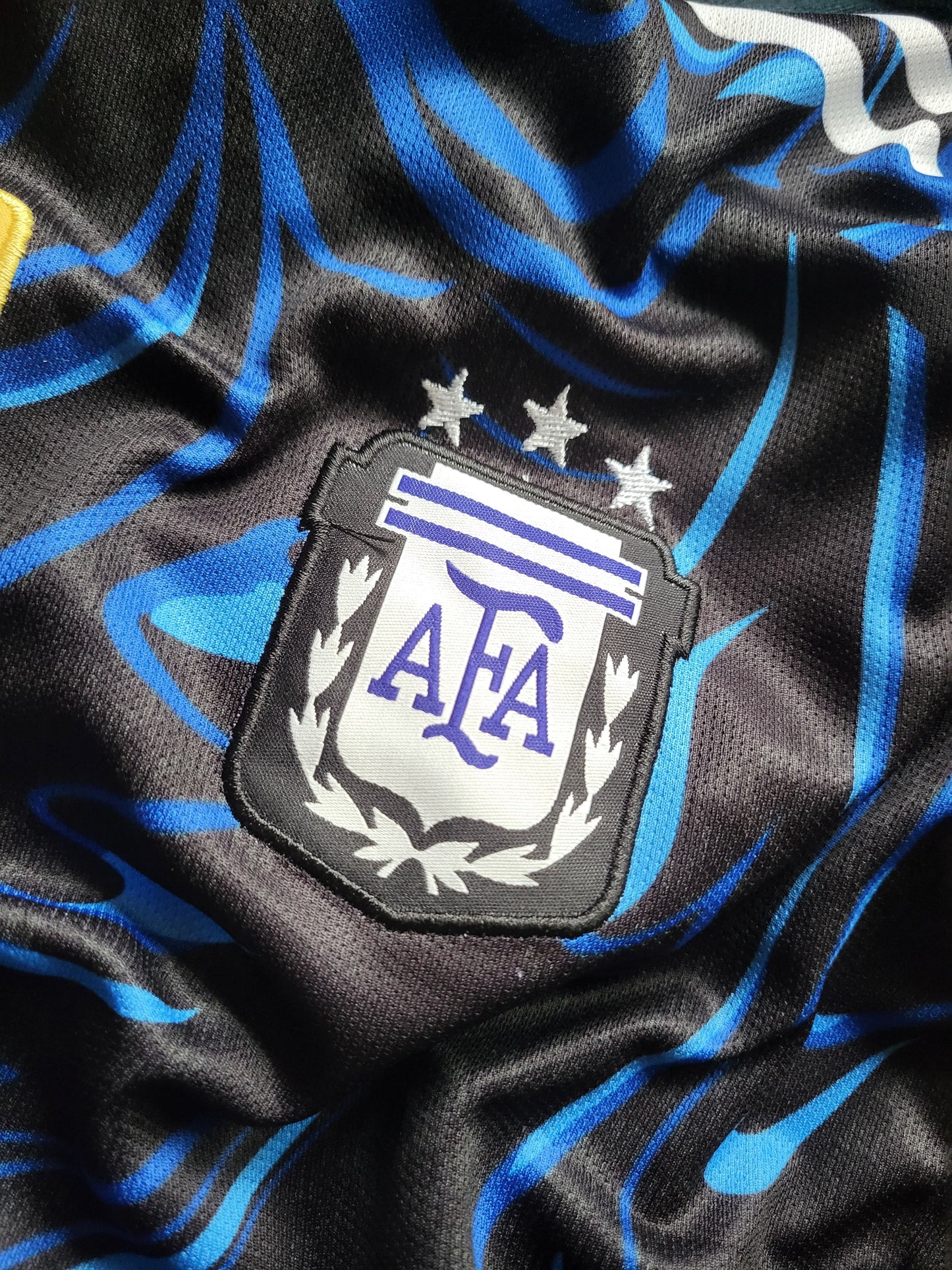 MESSI ARGENTINA AWAY JERSEY 2026 PREMIUM TRIO EMBROIDERY