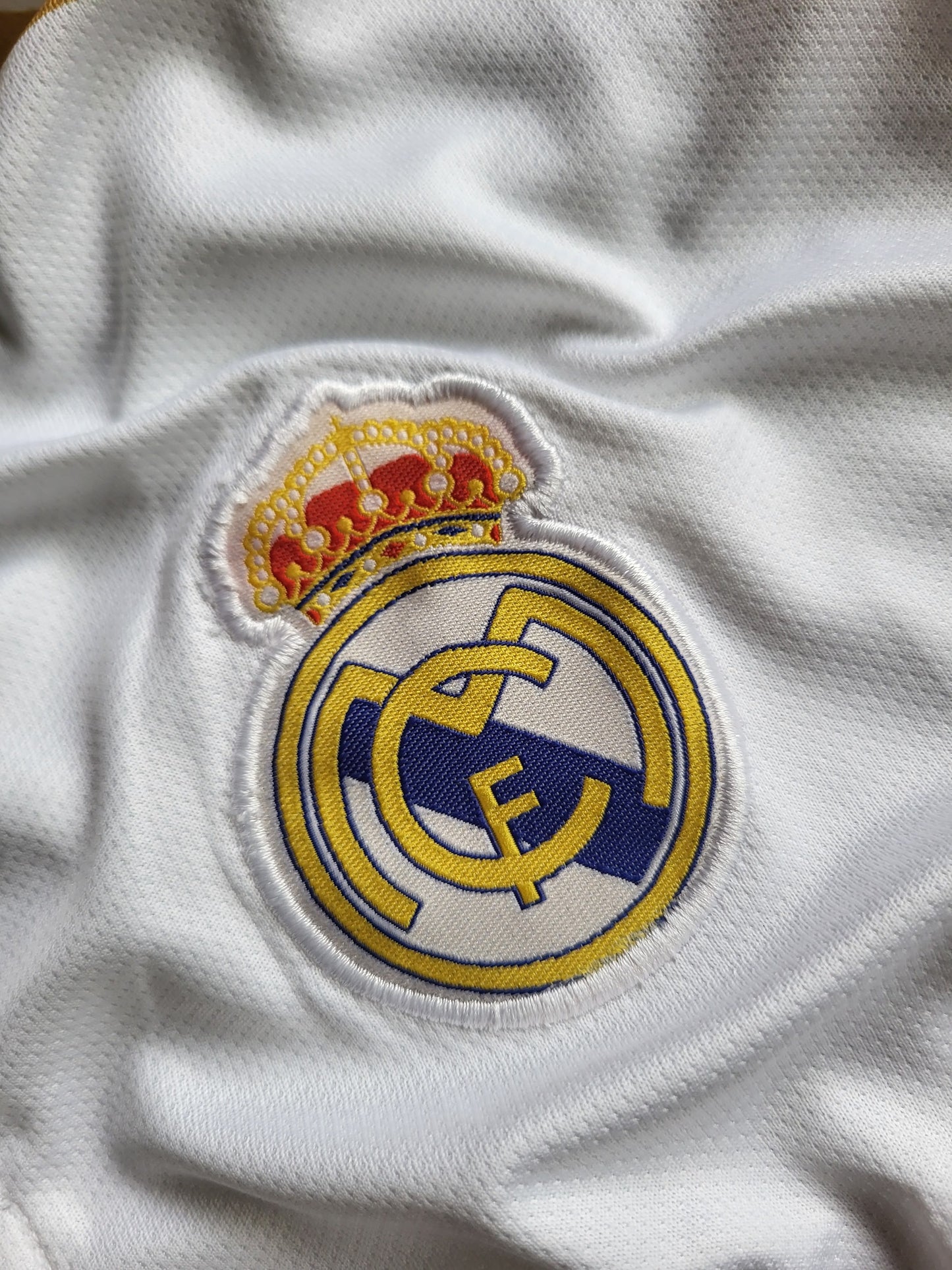RONALDO REAL MADRID 2011-12 HOME KIT COLLAR FULL SLEEVE PREMIUM EMBROIDERY
