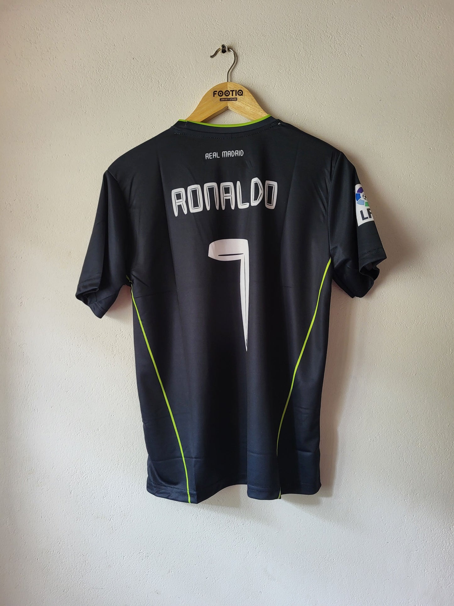 RONALDO REAL MADRID AWAY KIT 2010-11 SUBLIMATION