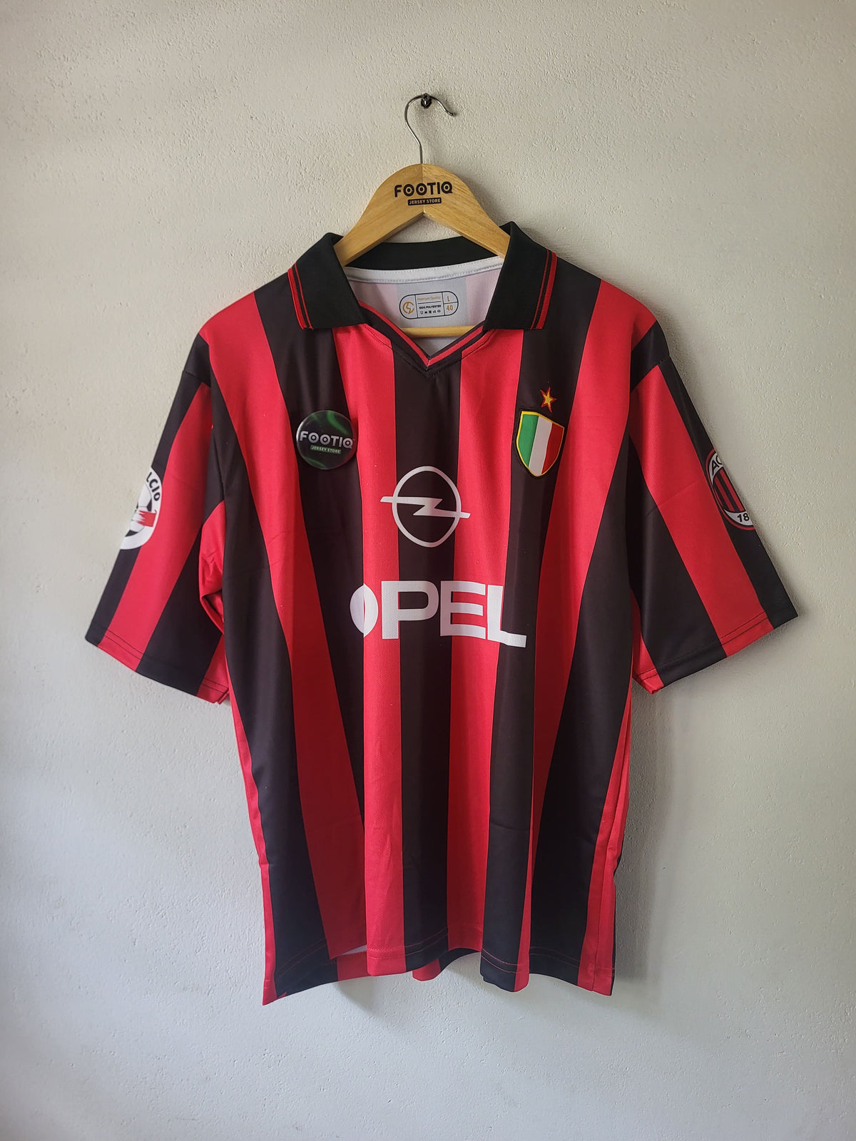 Baggio Ac Milan Home Kit 1996-97 Collar Five Sleeve Premium Embroidery, Ac milan black and red colour jersey, most selling Jersey, trending jersey, oversized, Jersey fits