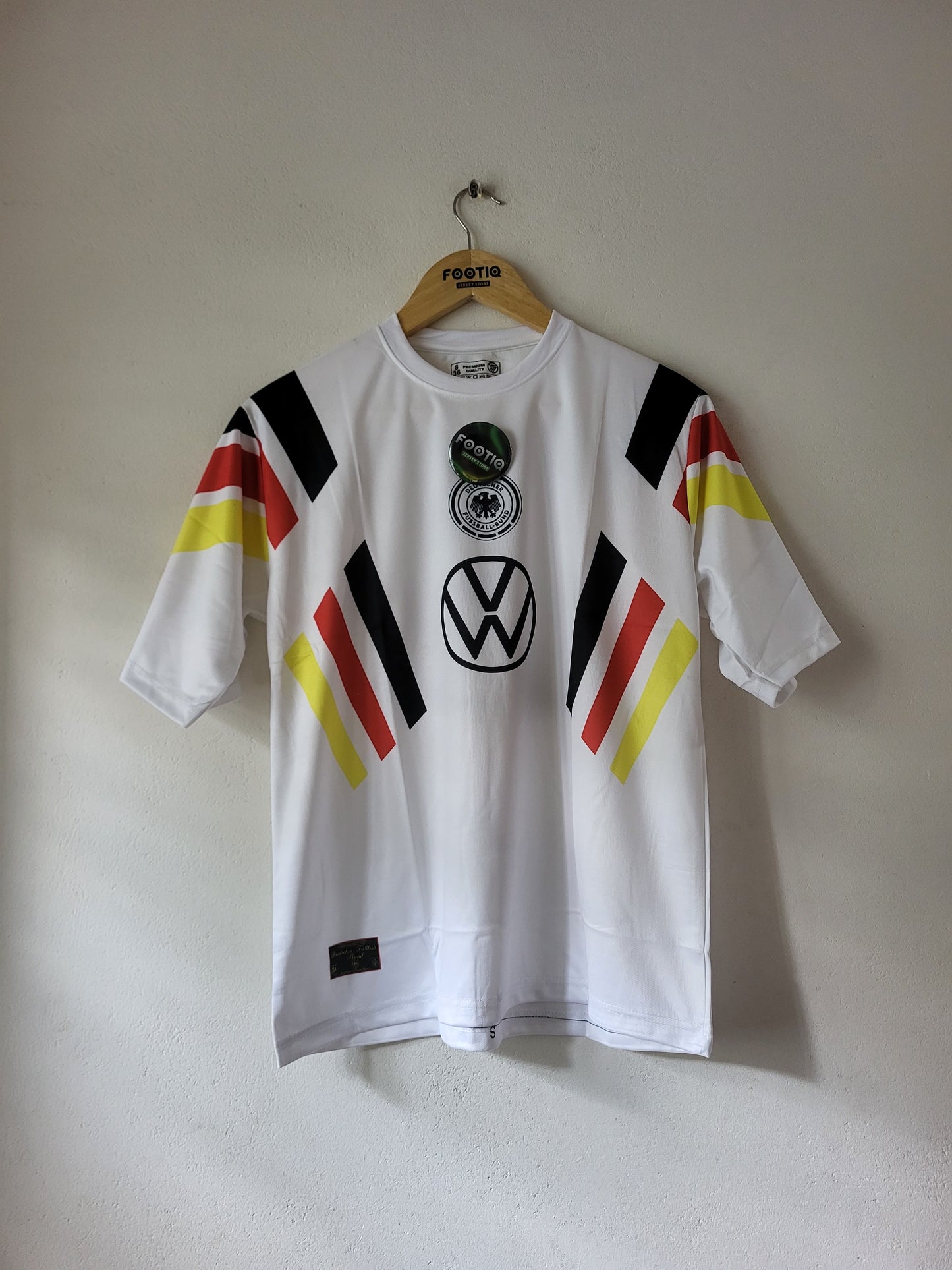 BECKENBAEUR GERMANY HOME KIT 1996 FIVE SLEEVE SUBLIMATION