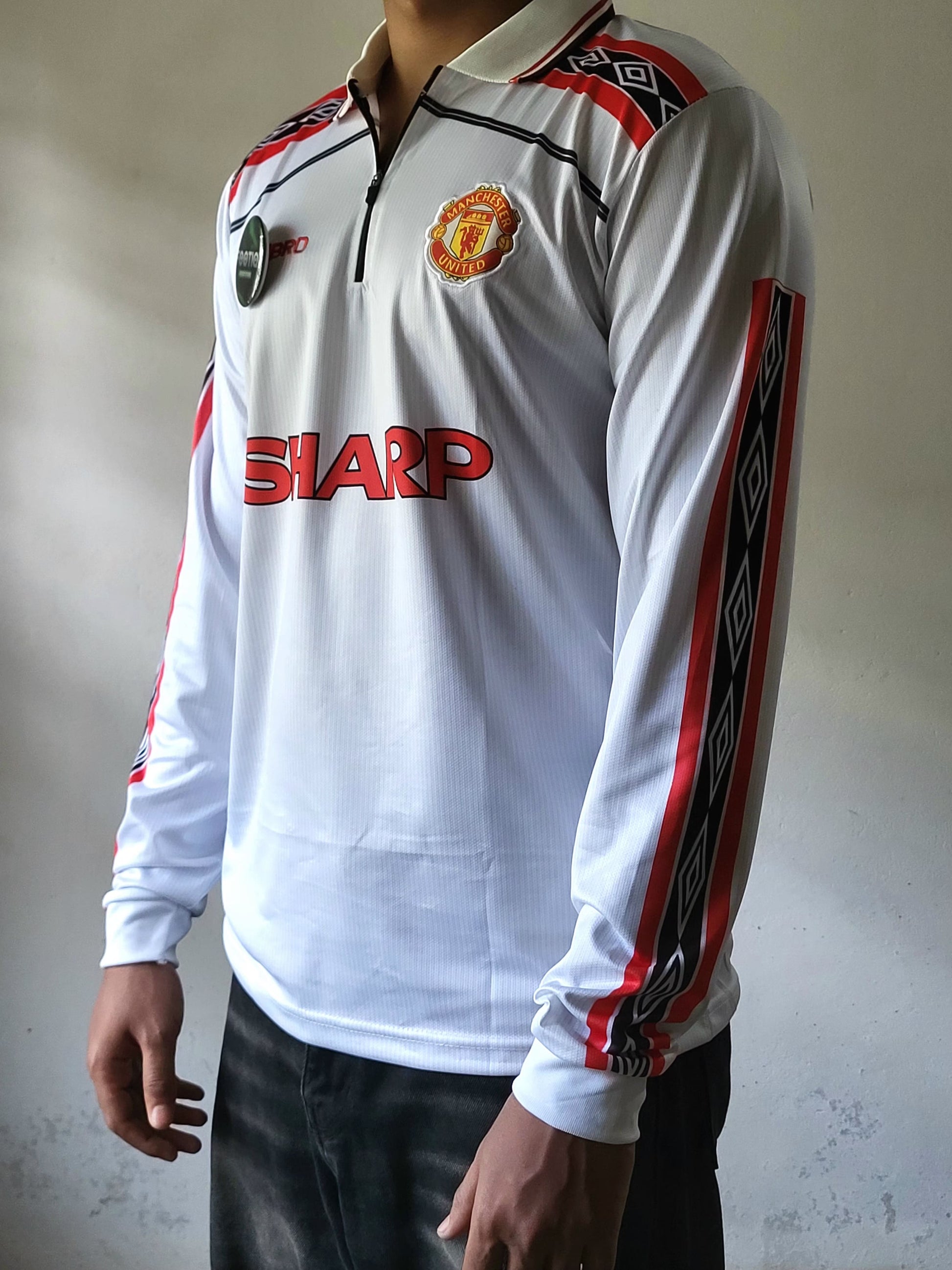 BECKHAM MAN UNITED AWAY KIT 1998-99 COLLAR ZIP FULL SLEEVE PREMIUM EMBROIDERY, trending jersey, white full sleeve 