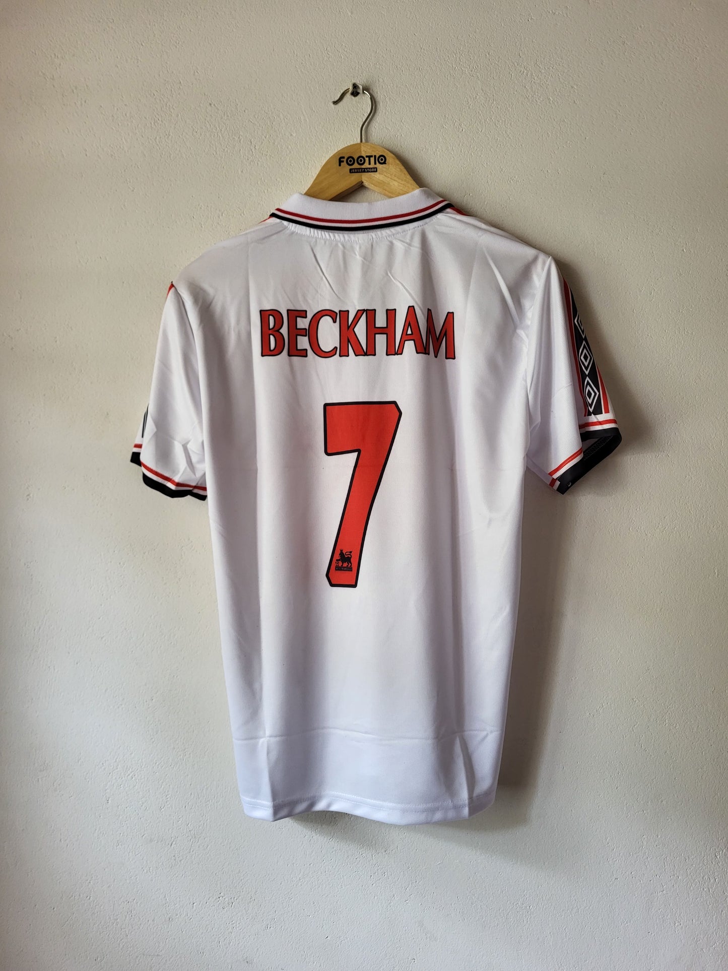 BECKHAM MAN UNITED AWAY KIT 1998-99 COLLAR ZIP SUBLIMATION