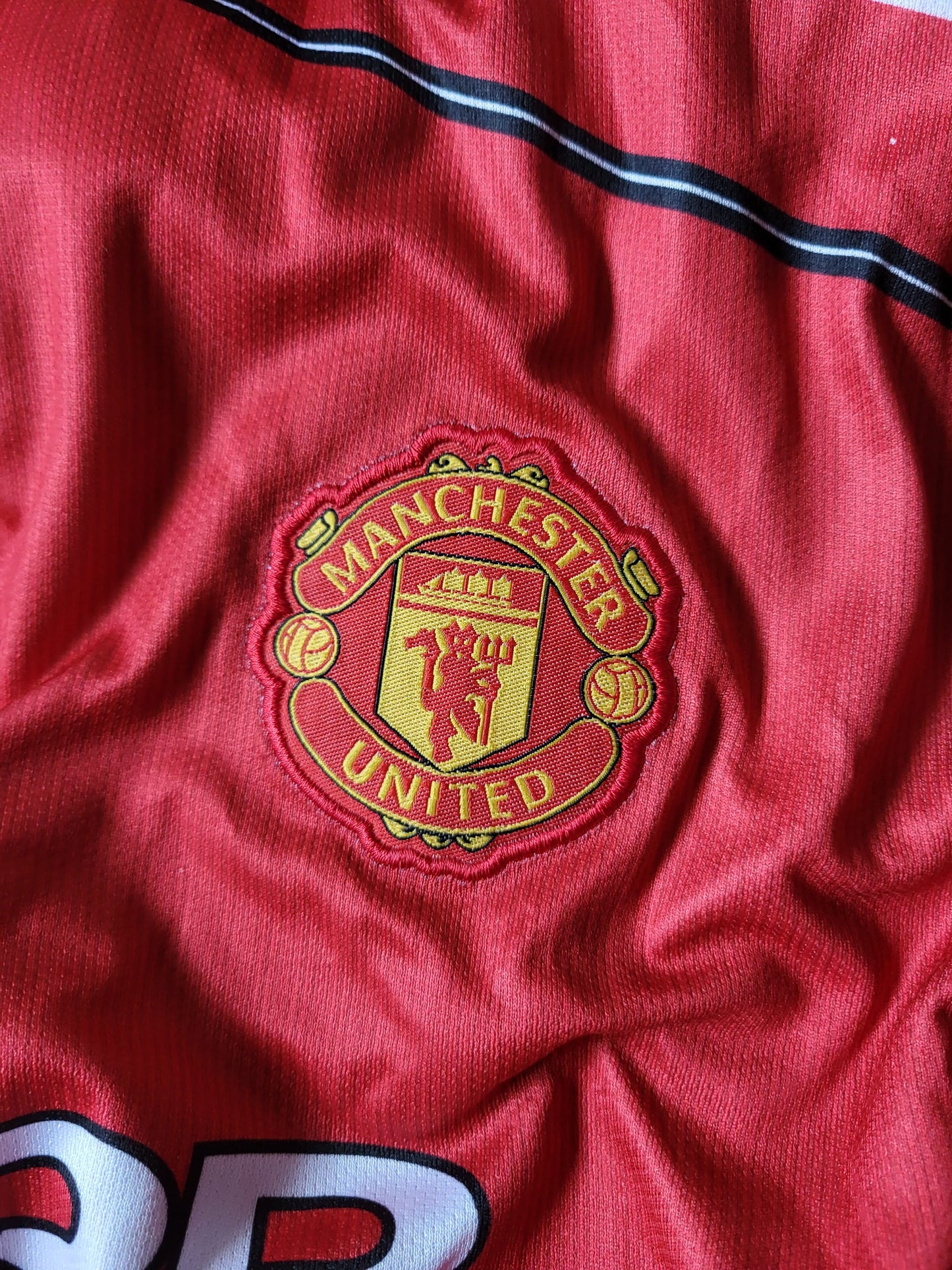 BECKHAM MAN UNITED HOME KIT 1998-99 COLLAR ZIP FULL SLEEVE PREMIUM EMBROIDERY