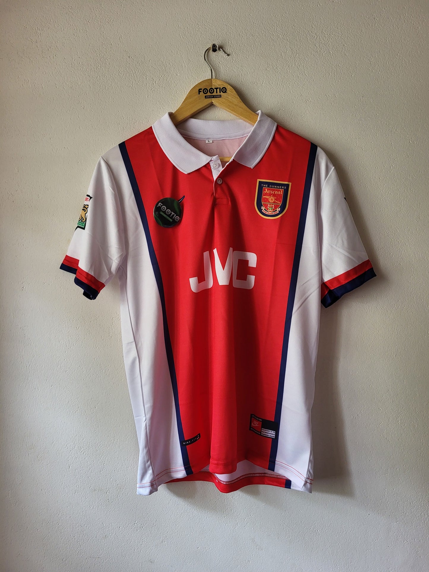 BERGKAMP ARSENAL HOME KIT 1998-99 COLLAR SUBLIMATION