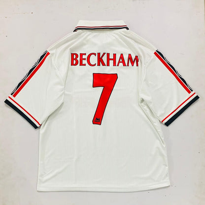 White sports jersey with 'BECKHAM' and number '7' on a white background