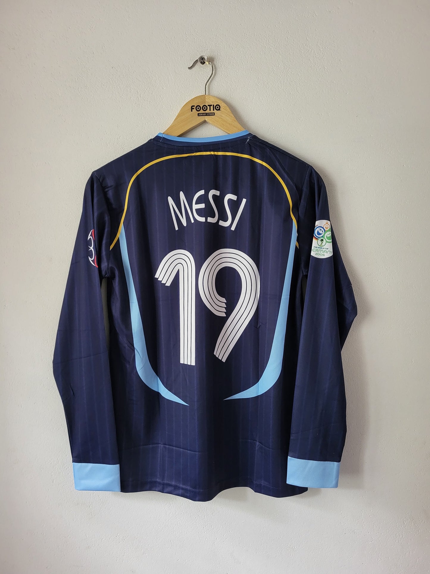 MESSI ARGENTINA AWAY KIT 2006 PREMIUM FULL SLEEVE EMBROIDERY