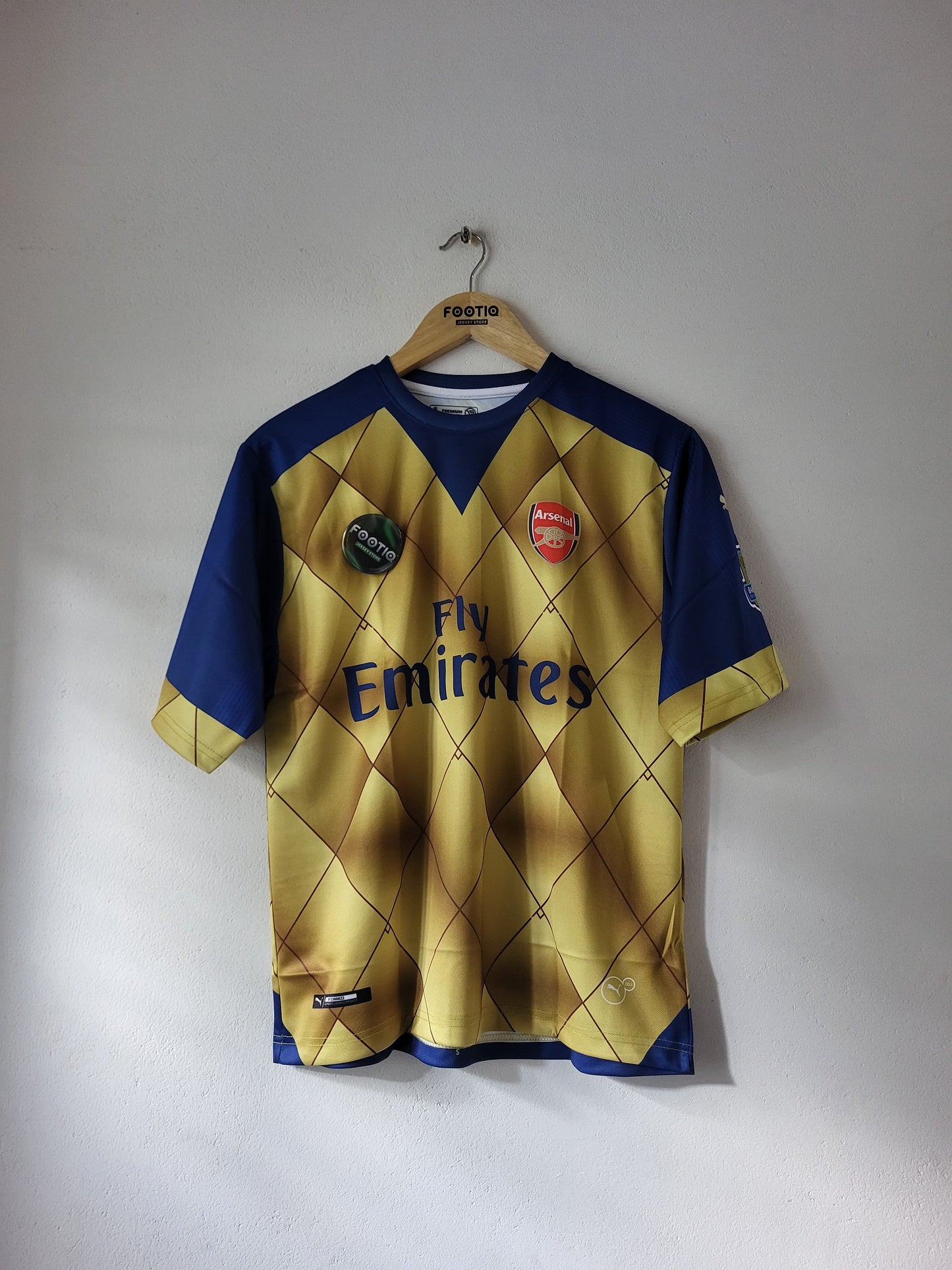 OZIL ARSENAL AWAY KIT 2015-16 FIVE SLEEVE SUBLIMATION