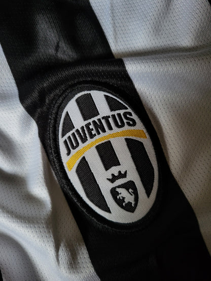 POGBA JUVENTUS 2014-15 HOME KIT COLLAR PREMIUM EMBROIDERY