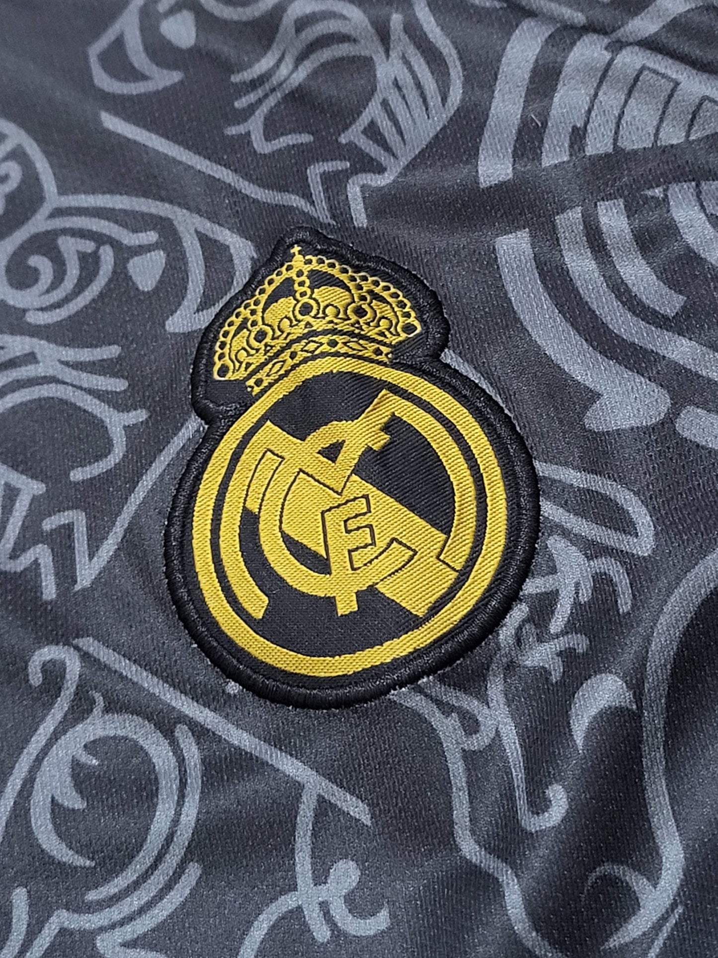 REAL MADRID BLACK SPECIAL EDITION KIT PREMIUM EMBROIDERY
