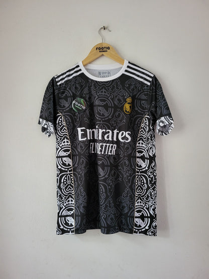 REAL MADRID BLACK SPECIAL EDITION KIT PREMIUM EMBROIDERY