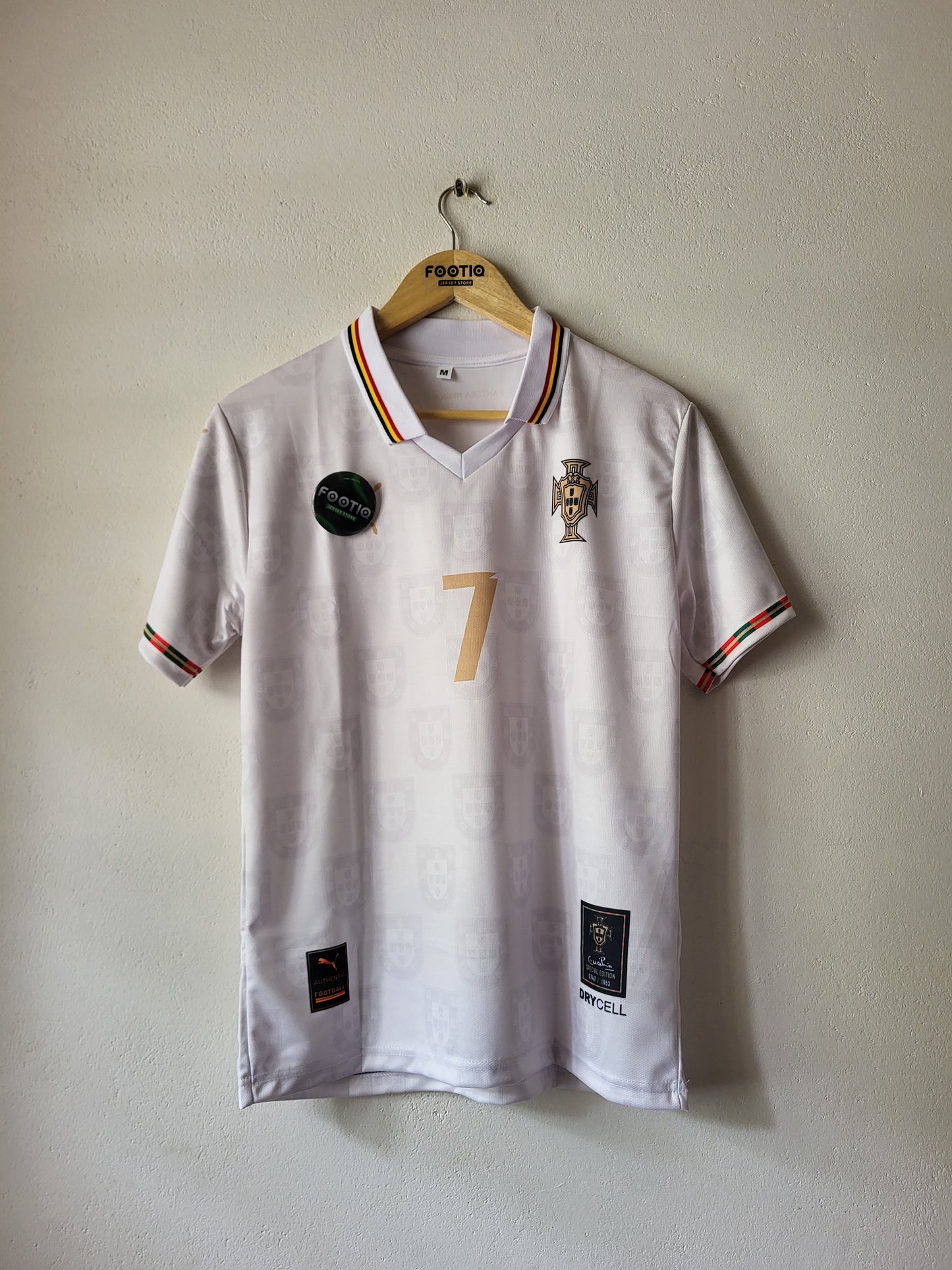 RONALDO PORTUGAL WHITE SPECIAL EDITION COLLAR SUBLIMATION