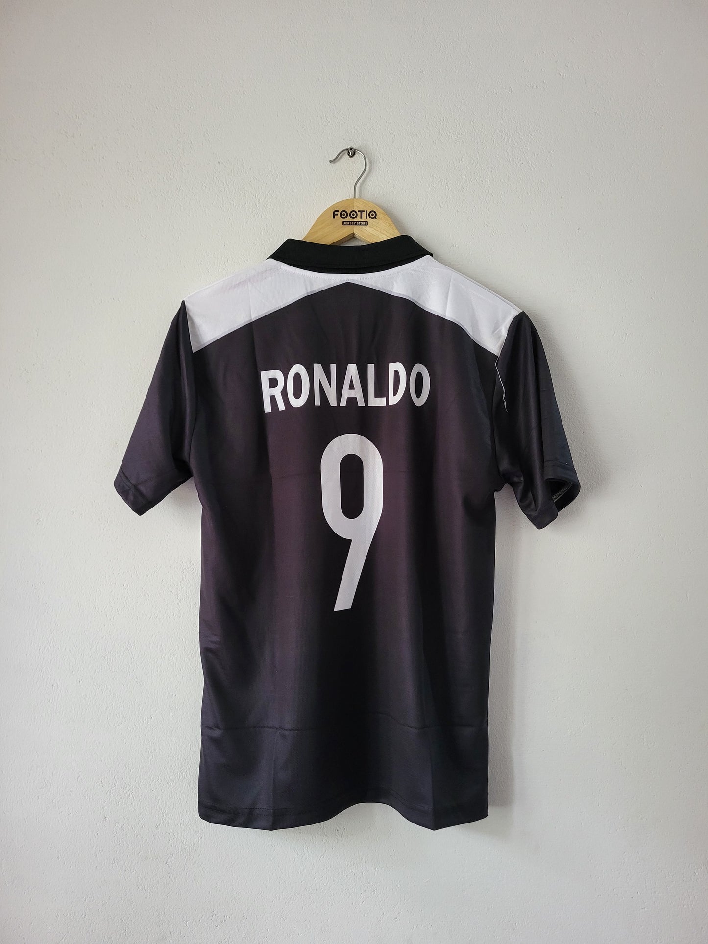 RONALDO INTER MILAN HOME KIT 2006 COLLAR SUBLIMATION