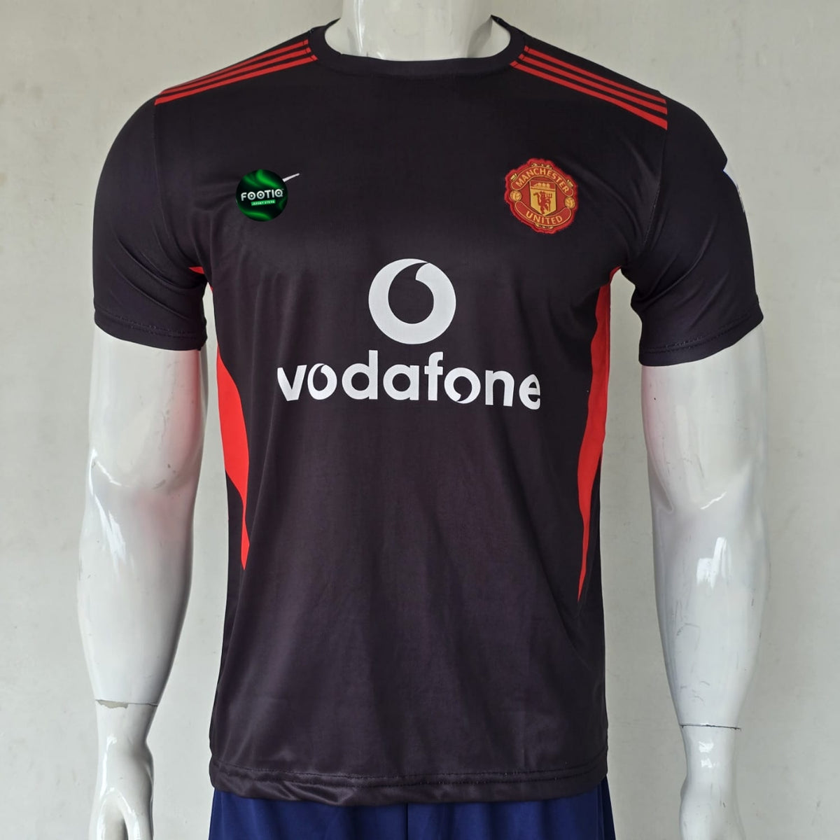 ronaldo man united vodafone training kit premium embroidery