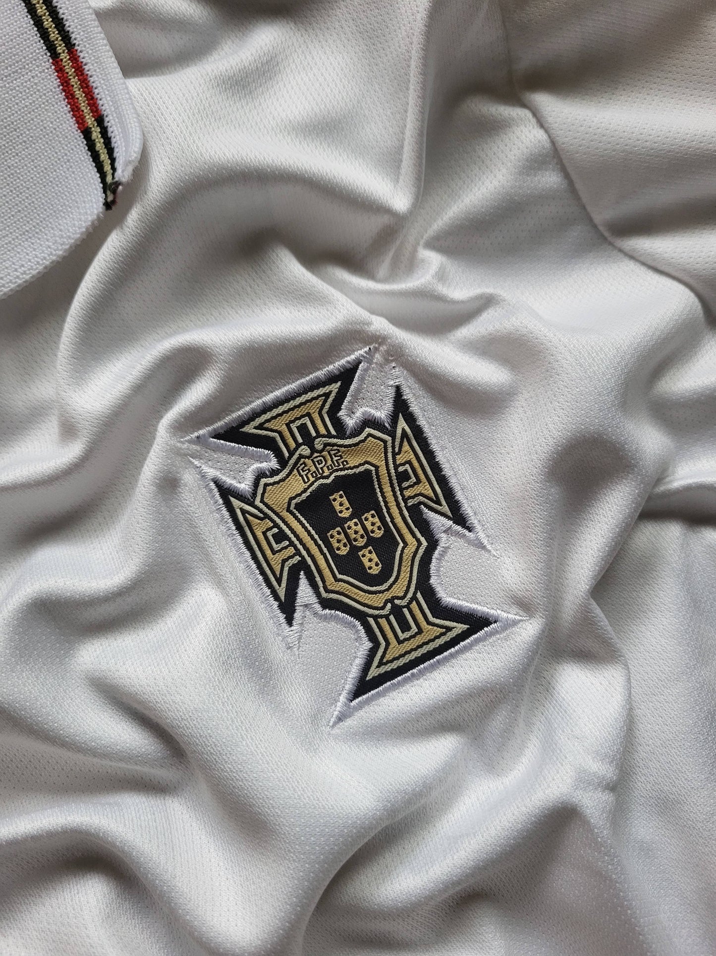RONALDO PORTUGAL WHITE SPECIAL EDITION COLLAR PREMIUM EMBROIDERY