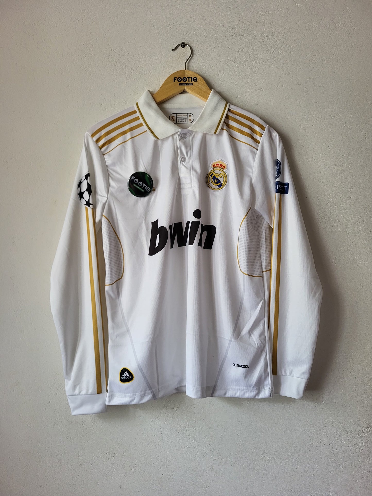 RONALDO REAL MADRID 2011-12 HOME KIT COLLAR FULL SLEEVE PREMIUM EMBROIDERY