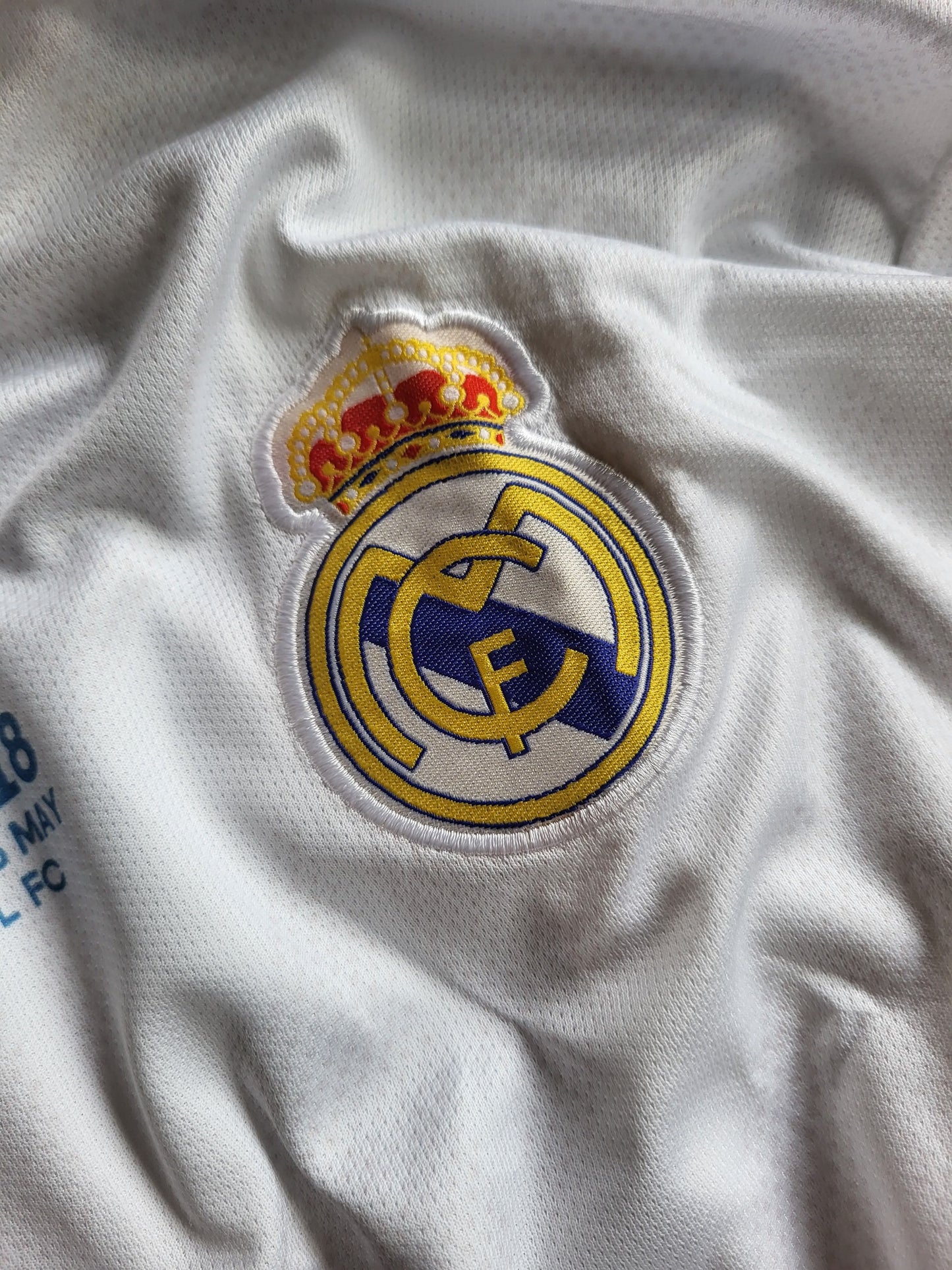 RONALDO REAL MADRID HOME KIT 2017-18 V NECK FULL SLEEVE PREMIUM EMBROIDERY