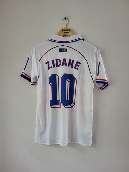 ZIDANE FRANCE 1998 WORLD CUP AWAY KIT COLLAR PREMIUM EMBROIDERY