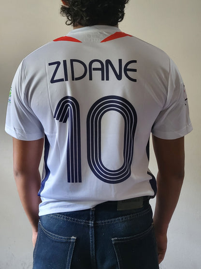 ZIDANE FRANCE AWAY KIT 2006 PREMIUM EMBROIDERY
